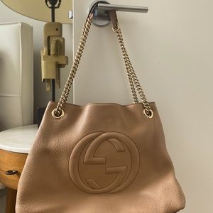 Gucci Medium Soho Chain Tote